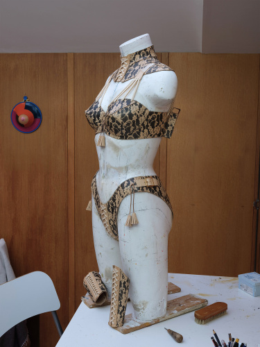 LACE LEATHER ENSEMBLE – 2025
